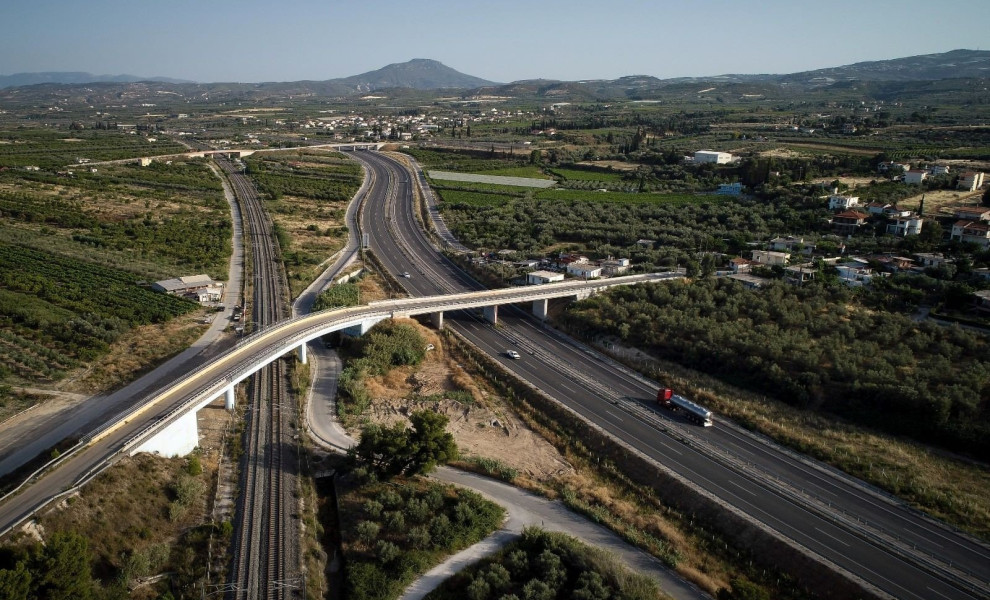 Η Ολυμπία Οδός, τμήμα της οποίας αποτελεί και ο αυτοκινητόδρομος Πατρών-Πύργου/Φωτ. αρχείου EUROKINISSI