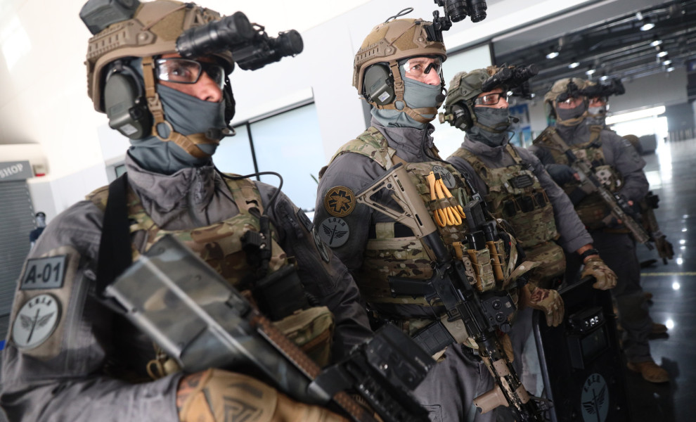 Άσκηση αντιμετώπισης τρομοκρατικής ενέργειας στο λιμάνι του Πειραιά (ΓΙΑΝΝΗΣ ΠΑΝΑΓΟΠΟΥΛΟΣ/EUROKINISSI)