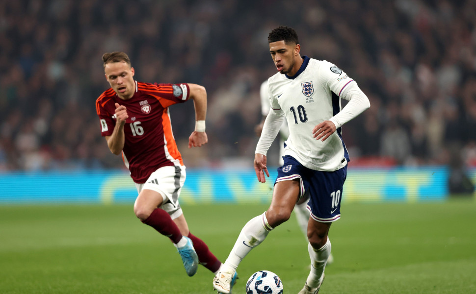 X / @england