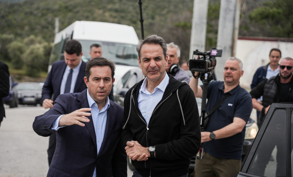 Επίσκεψη του Πρωθυπουργού Κυριάκου Μητσοτάκη στην Λέσβο, Παρασκευή 12 Μαΐου 2023. Παρουσίαση της αξιοποίησης του πρώην ΚΥΤ Μόριας από τον υπουργό Μετανάστευσης και Ασύλου Νότη Μηταράκη.
(ΠΑΝΑΓΙΩΤΗΣ ΜΠΑΛΑΣΚΑΣ/EUROKINISSI)