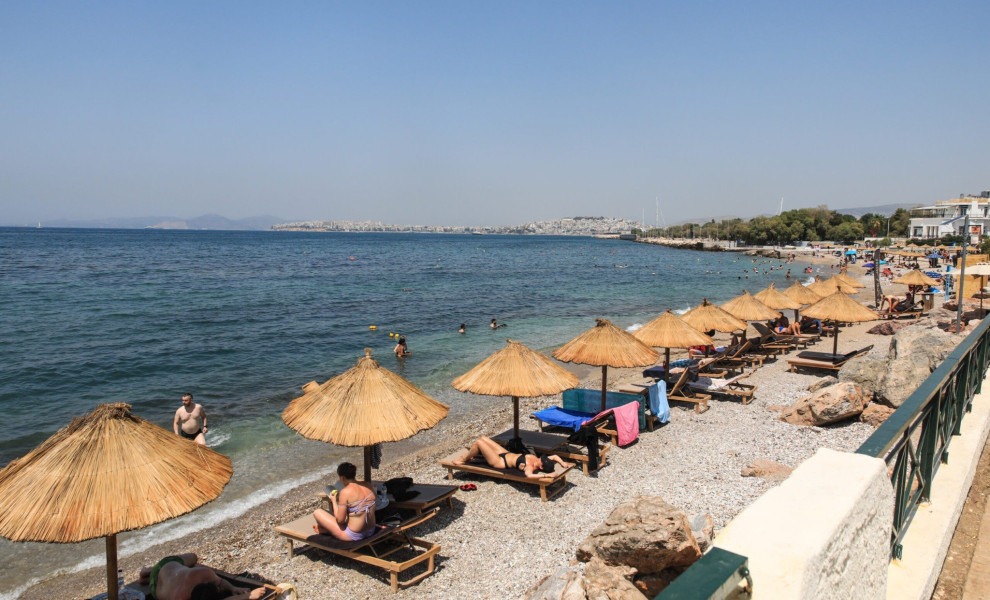 ΖΕΣΤΗ ΚΑΥΣΩΝΑΣ ΣΤΙΓΜΙΟΤΥΠΑ ΑΠΟ ΠΑΡΑΛΙΕΣ -ΦΛΟΙΣΒΟΣ (ΓΙΑΝΝΗΣ ΠΑΝΑΓΟΠΟΥΛΟΣ/ EUROKINISSI)