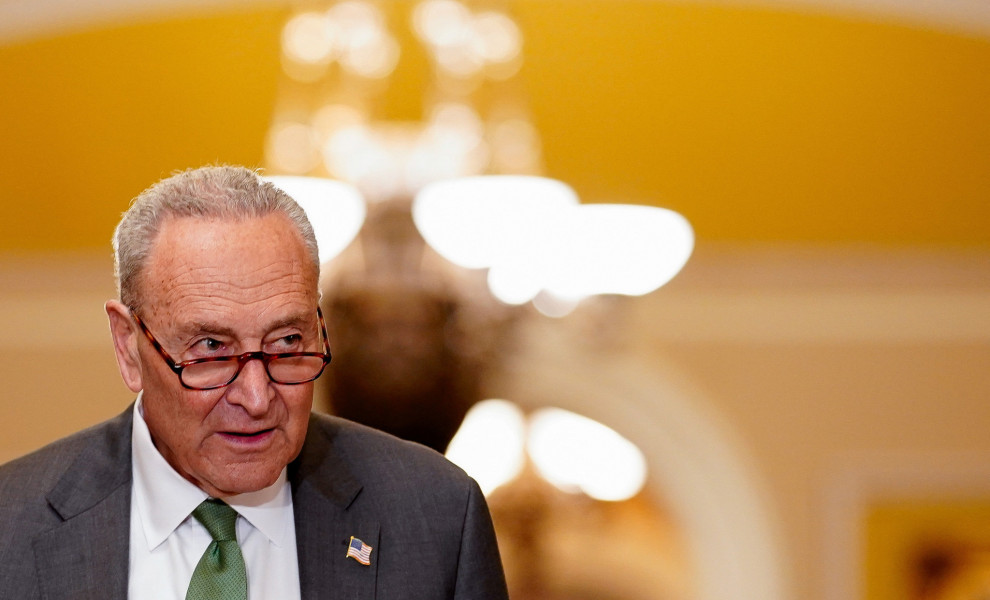 Ο Γερουσιαστής Τσακ Σούμερ (REUTERS/Kent Nishimura)