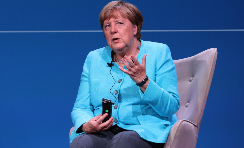 Ισμήνη Βλασσοπούλου/Intime