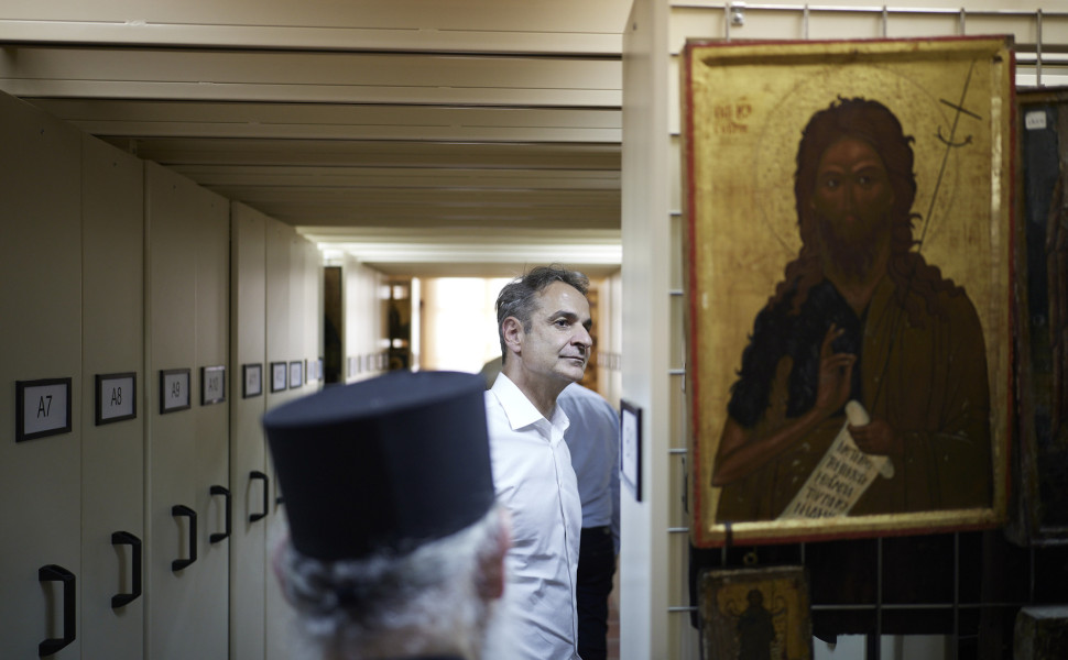 Ο Κυριάκος Μητσοτάκης στη Μονή Βατοπαιδίου στο Άγιο Όρος/ Γραφείο Τύπου Πρωθυπουργού Ο Κυριάκος Μητσοτάκης στη Μονή Βατοπαιδίου στο Άγιο Όρος/ Γραφείο Τύπου Πρωθυπουργού