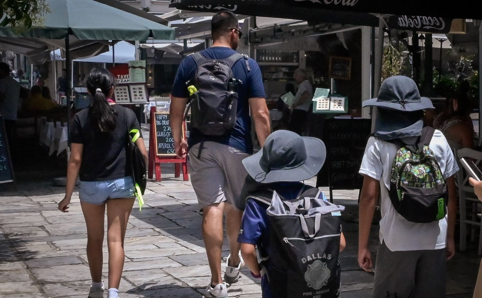 Υψηλές θερμοκρασίες θα επικρατήσουν σε ολόκληρη τη χώρα μέχρι και την Τετάρτη/Φωτ. αρχείου EUROKINISSI Υψηλές θερμοκρασίες θα επικρατήσουν σε ολόκληρη τη χώρα μέχρι και την Τετάρτη/Φωτ. αρχείου EUROKINISSI