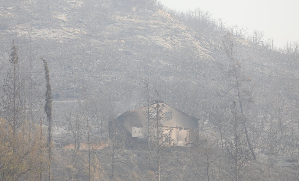 Κατεστραμμένο σπίτι στις φωτιές στον Έβρο, τον Αύγουστο του 2023/Eurokinissi