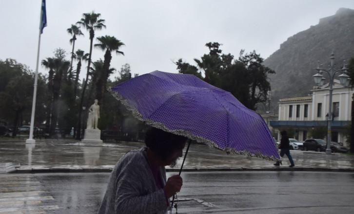 Κακοκαιρία με ισχυρές βροχές και καταιγίδες – Πού θα «χτυπήσουν» τα φαινόμενα
