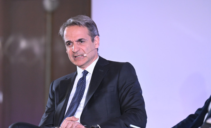 Μητσοτάκης στο Athens Alitheia Forum: Εντός του μήνα η ρύθμιση για social media και ανήλικους