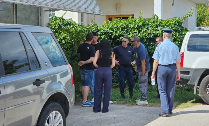 Αιγιάλεια: Καταθέσεις και στοιχεία-κλειδιά δίνουν απαντήσεις στο διπλό φονικό - «Ήταν ήρεμο ζευγάρι»