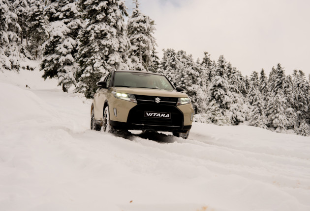 Το Suzuki Vitara κατακτά κάθε διαδρομή σε μια κινηματογραφική τριλογία