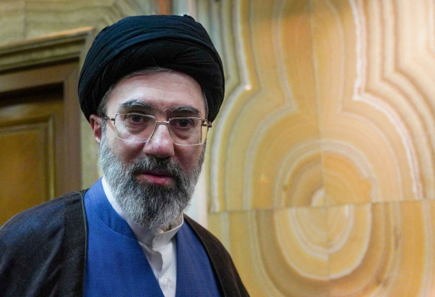 Ο Μοτζταμπά Χαμενεΐ πιστεύει ότι οι ΗΠΑ θα φύγουν από τη Μέση Ανατολή λόγω Ορμούζ