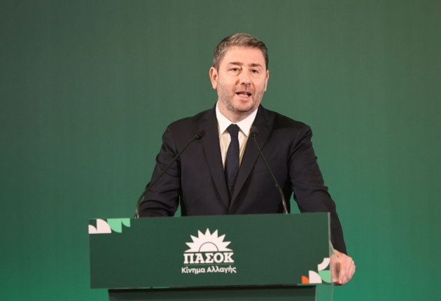 Ανδρουλάκης από Σαντορίνη: «Καλούμε τους πολίτες όλοι μαζί να κάνουμε πράξη την πολιτική αλλαγή»