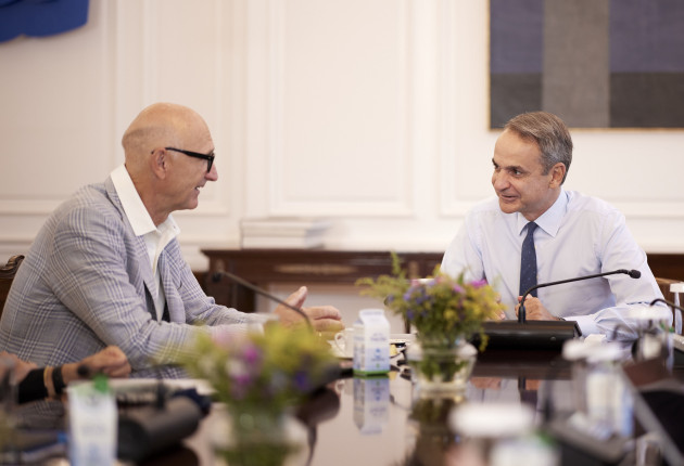 Συνάντηση Μητσοτάκη με τον CEO της Telekom: Επενδύσεις 600 εκ. ευρώ τον χρόνο σε οπτικές ίνες και 5G