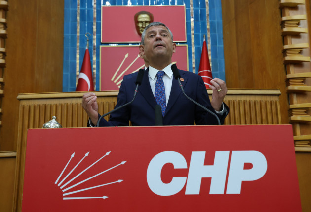 Σφοδρά «πυρά» Οζέλ σε Ερντογάν - Φιντάν για τις διπλωματικές «νίκες» της Ελλάδας