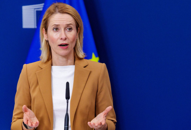 Κάγια Κάλας για τους πυροβολισμούς στη δεξίωση Τραμπ: «Η πολιτική βία δεν έχει θέση στη δημοκρατία»