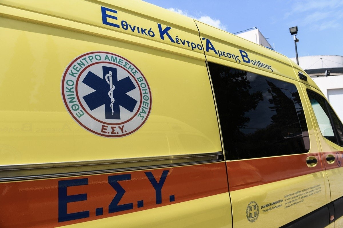 Θανατηφόρο τροχαίο στη Νάξο: Μία γυναίκα νεκρή, ένας άνδρας τραυματισμένος σοβαρά