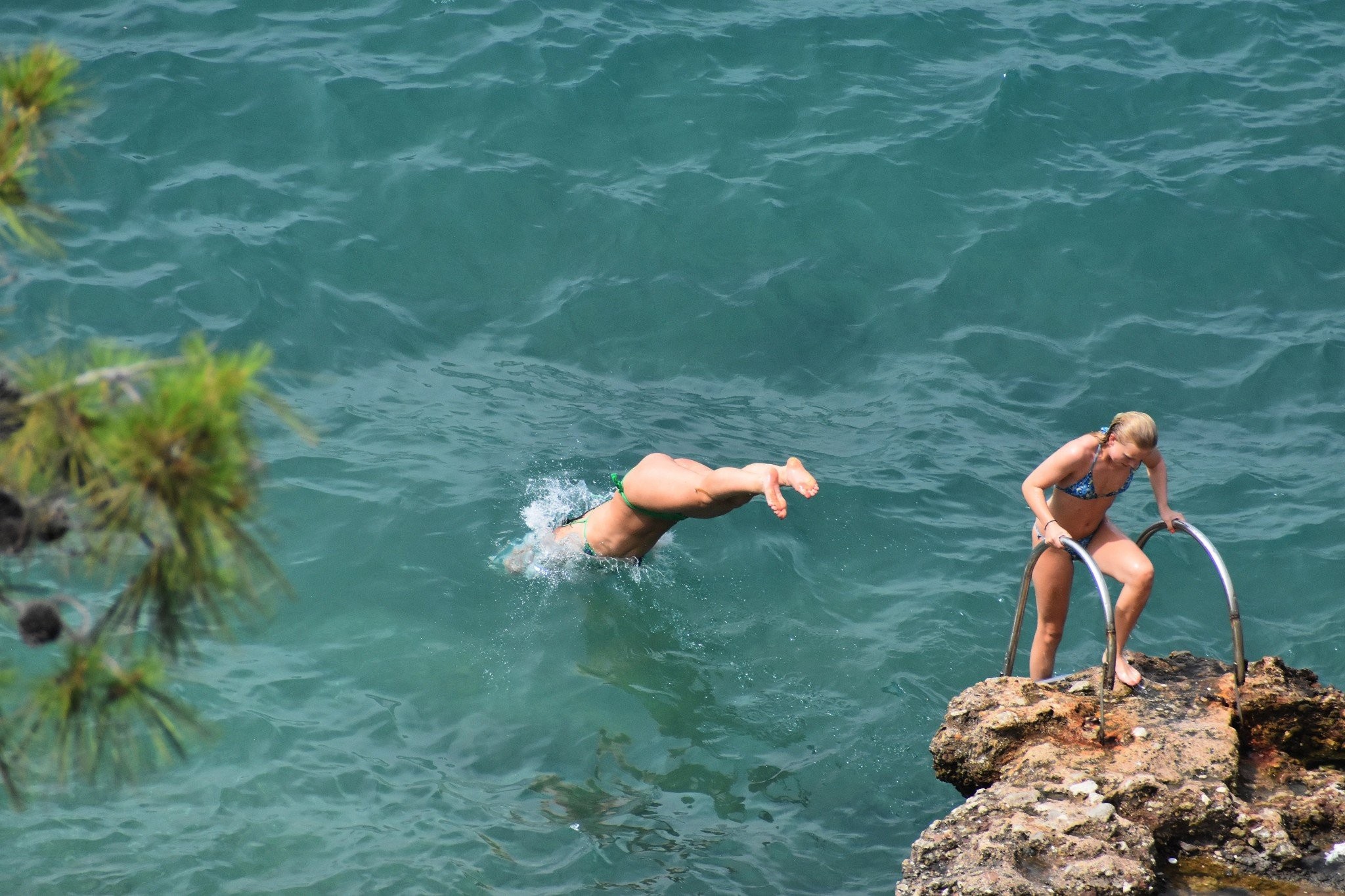 Καιρός: Ο καύσωνας υποχωρεί – Οι βοριάδες φέρνουν μπουρίνια
