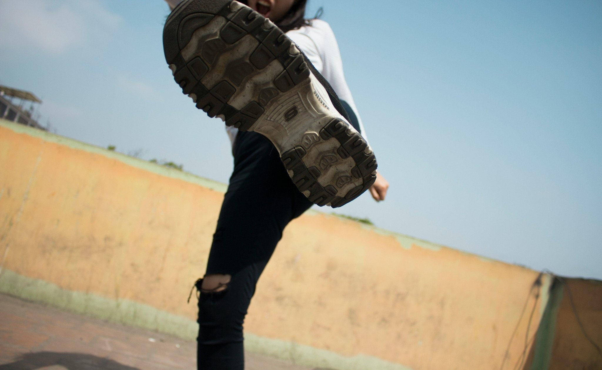 Ζάκυνθος: Ανήλικοι νταήδες απειλούσαν και έκλεβαν 15χρονο για 7 μήνες - «Φοβόμουν, με απειλούσαν»