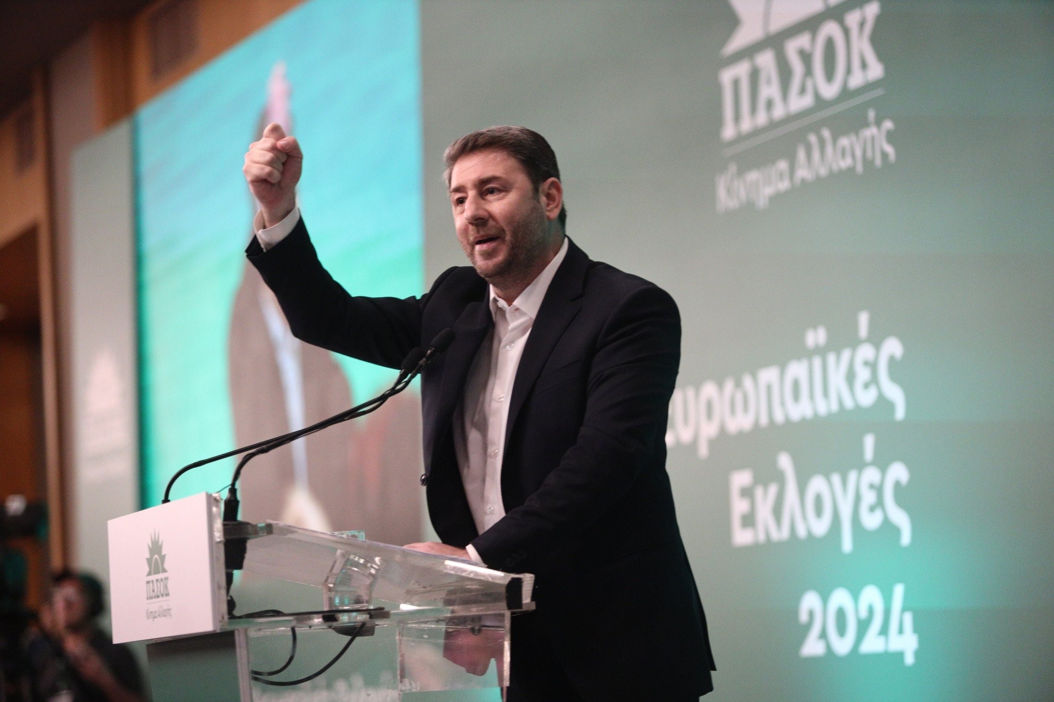 Ανδρουλάκης «καρφώνει» Δούκα: Δεν πάμε με μαγικό τρόπο πάνω από 20%, απλά με ένα «φύγε εσύ, έλα εσύ»