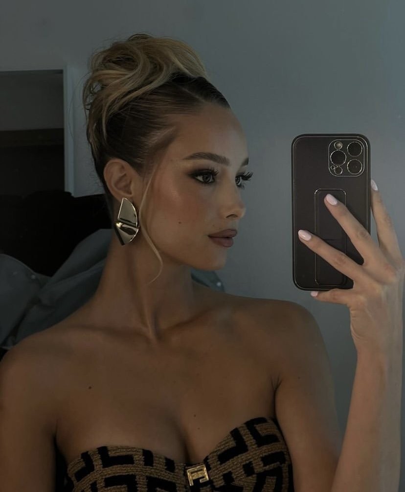 10 κορυφαία μοντέλα που έχουν… αναστατώσει την ζωή των ποδοσφαιριστών [vid]