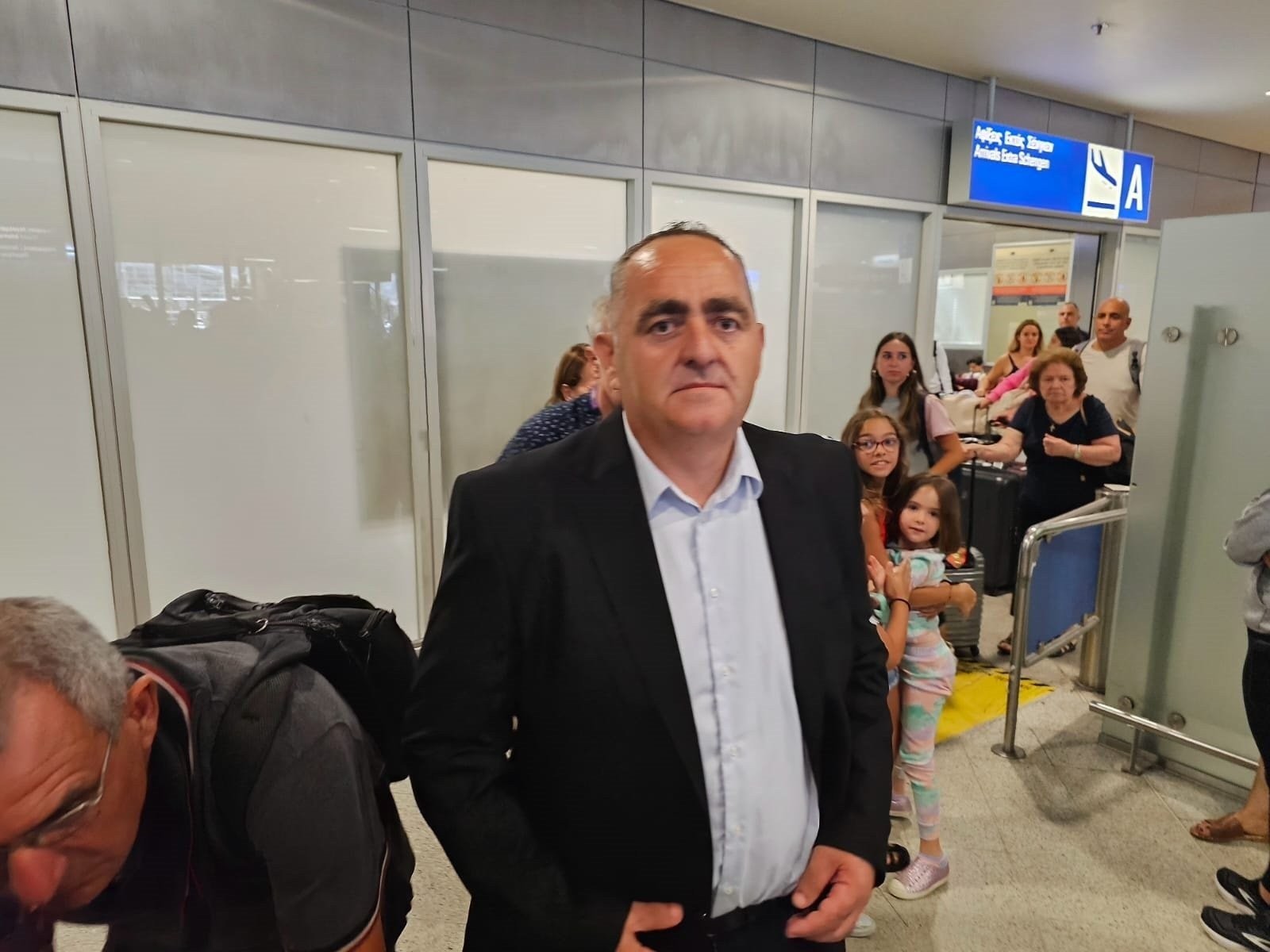 Φρέντι Μπελέρη: Συναντήθηκε με τον Πέτρο Γκικουρία, υποψήφιο Δήμαρχο Χειμάρρας