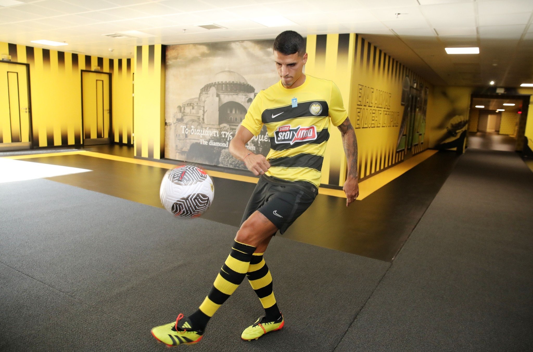 ΑΕΚ: Πρώτη προπόνηση για Λαμέλα και Οντουμπάτζο στα Σπάτα [vids]