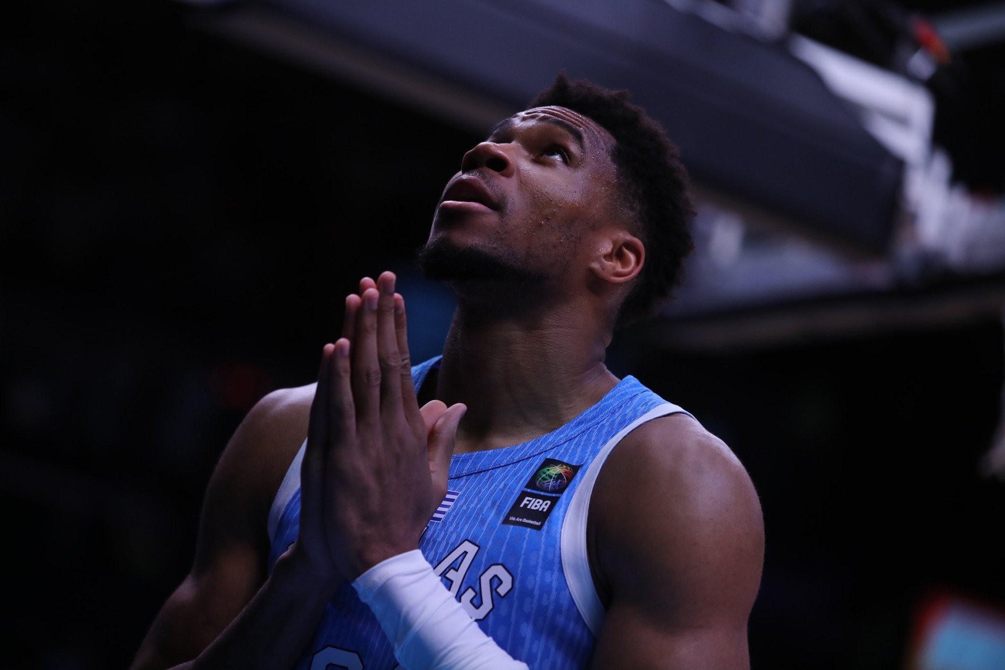 Αντετοκούνμπο: «Απλά ένα παιδί από τα Σεπόλια»