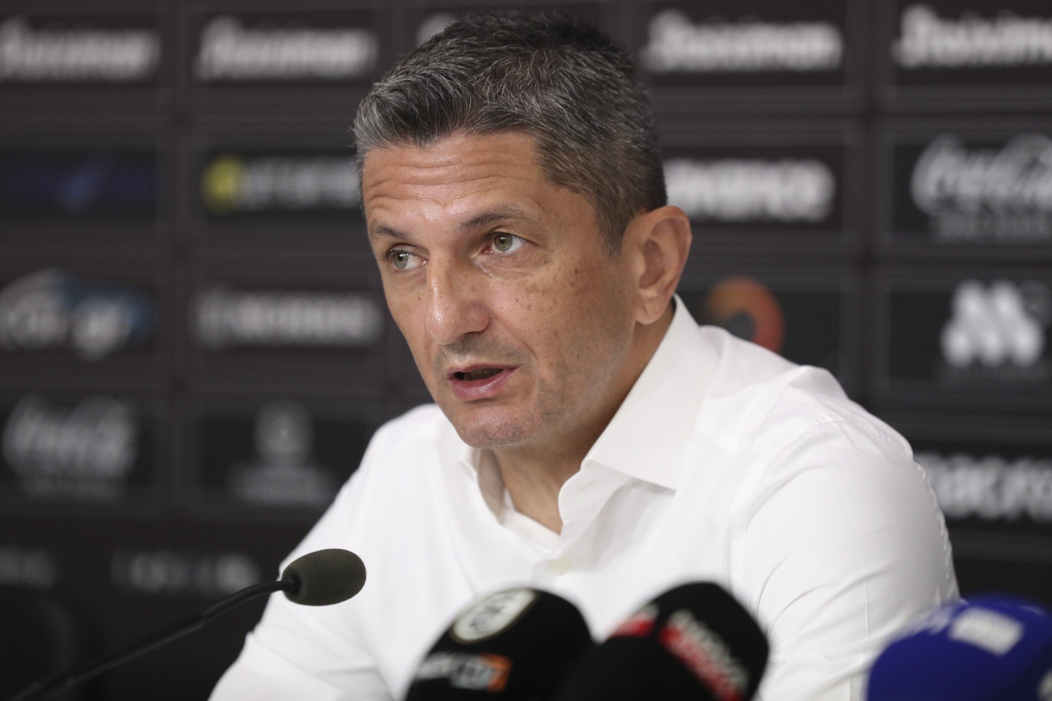 Ραζβάν Λουτσέσκου: «Το μυαλό μας είναι στο Champions League - Ο κόσμος έχει δικαίωμα να ονειρεύεται»