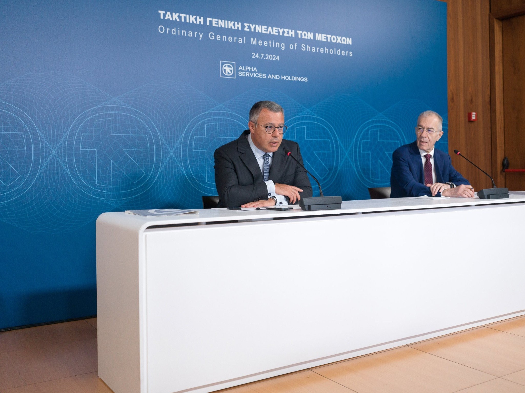 Alpha Bank: Νέα εποχή ανάπτυξης & διανομή €122 εκατ. για την καταβολή μερίσματος & επαναγορά μετοχών