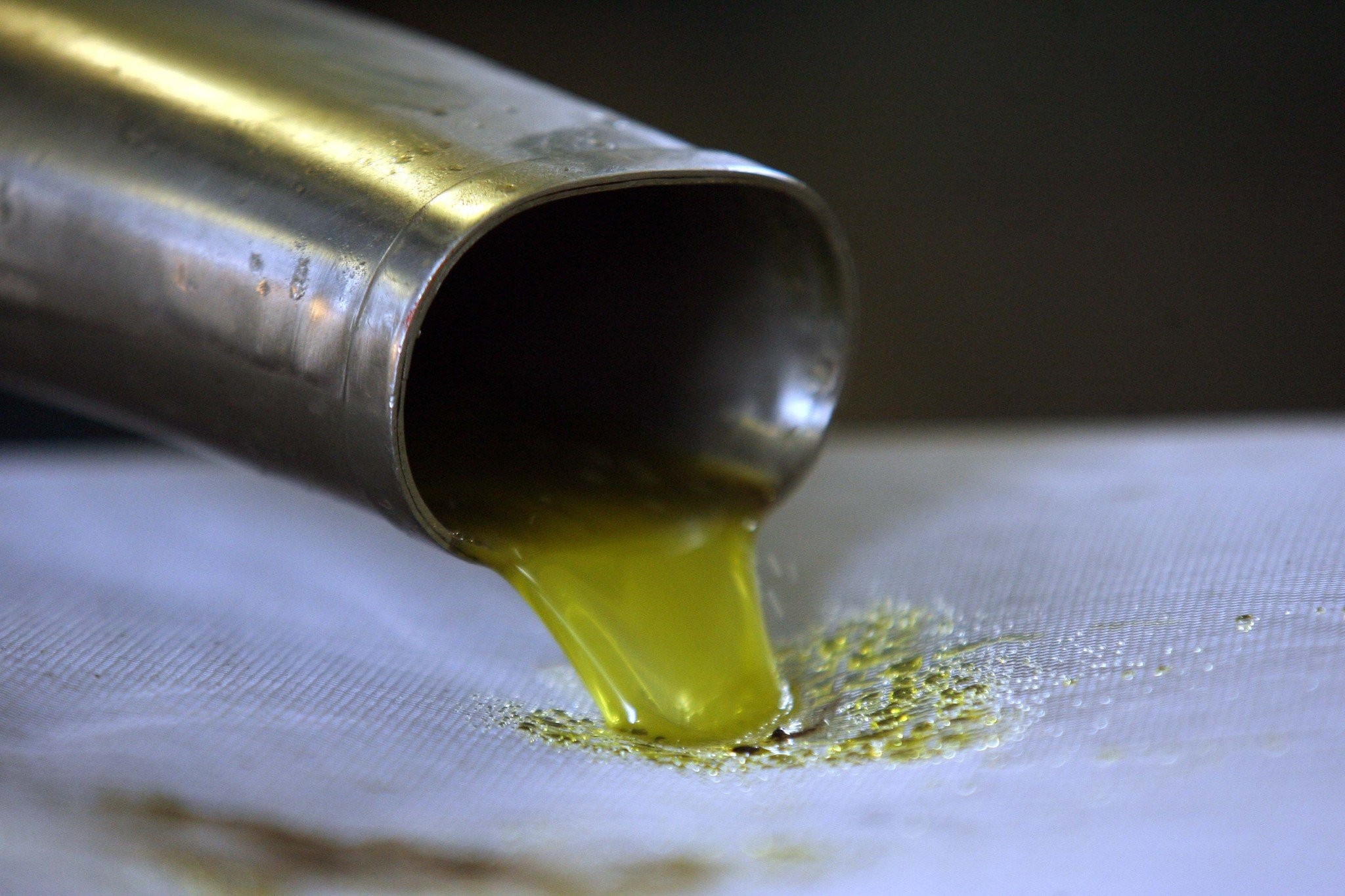 Σπάει κάθε ρεκόρ η νοθεία στο ελαιόλαδο - «Υγρός χρυσός»