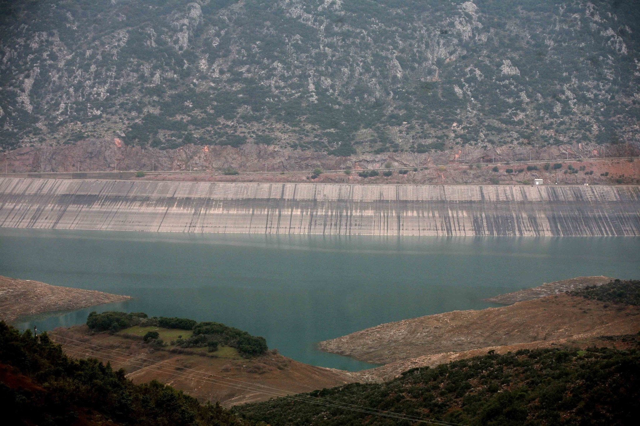 «Η Ελλάδα διψάει»: Οι 14 δήμοι που έχουν κηρυχθεί σε κατάσταση έκτακτης ανάγκης