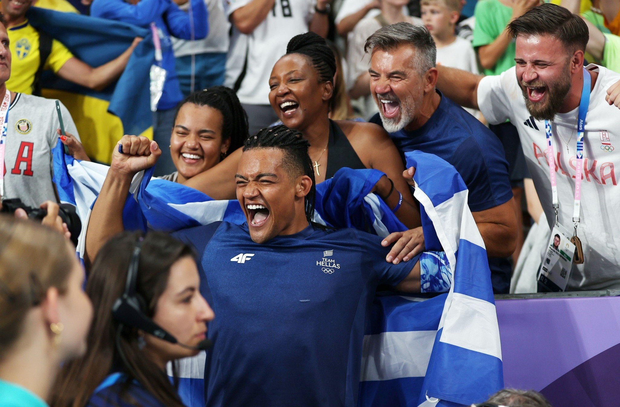 Χάρης Καραλής: «Παιδί μου νικήσαμε-Τον ρατσισμό και την άβυσσο που παραλίγο να μας καταπιεί»