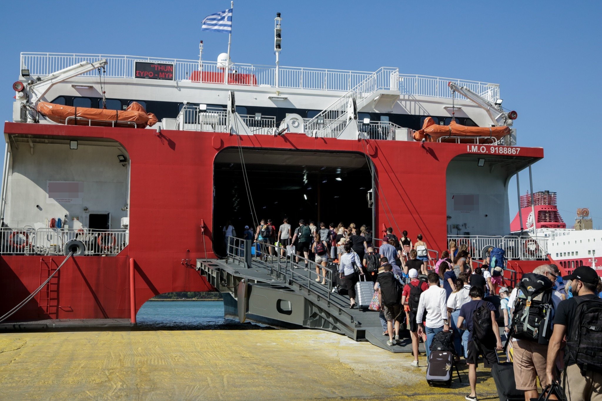 Η Σοφία Βούλτεψη βρήκε τη λύση για τα ακτοπλοϊκά: «Οι άνθρωποι μπορούν να πάνε στο χωριό...»