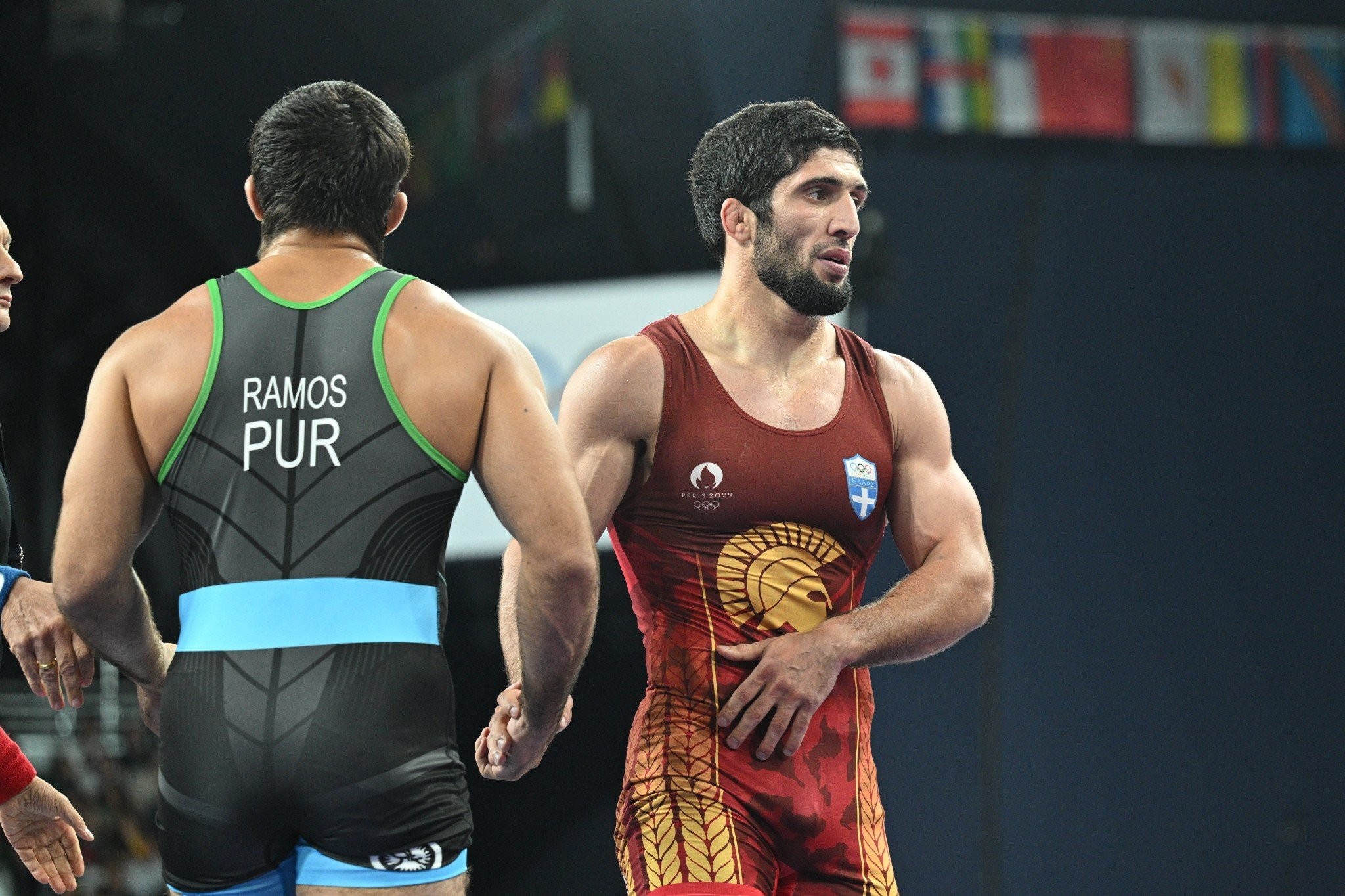 Αγριεμένος Νταουρέν Κουρουγκλίεβ, πέρασε στους «8» των Ολυμπιακών Αγώνων με 11-0