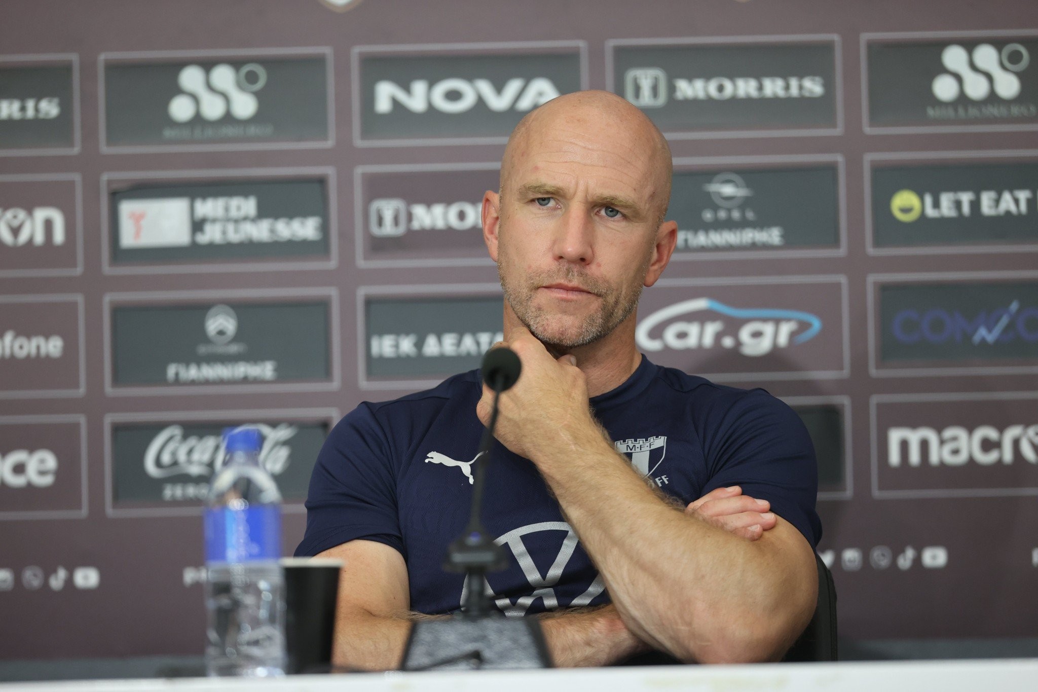 «Λιώνει» από τη ζέστη η αποστολή της Μάλμε στη Θεσσαλονίκη - Τα παράπονα των Σουηδών