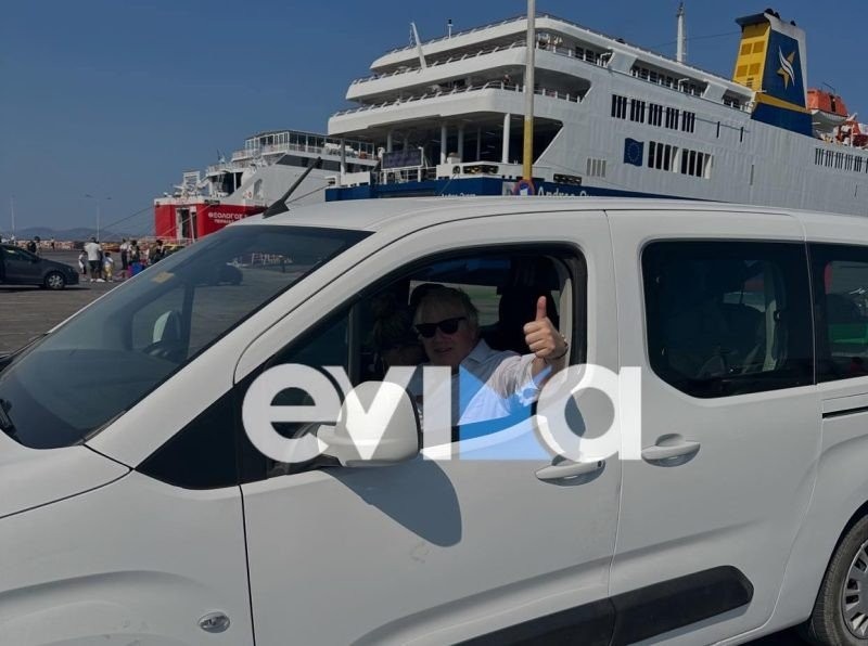 Ο Μπόρις Τζόνσον επέλεξε για τρίτη φορά την Εύβοια για τις καλοκαιρινές διακοπές