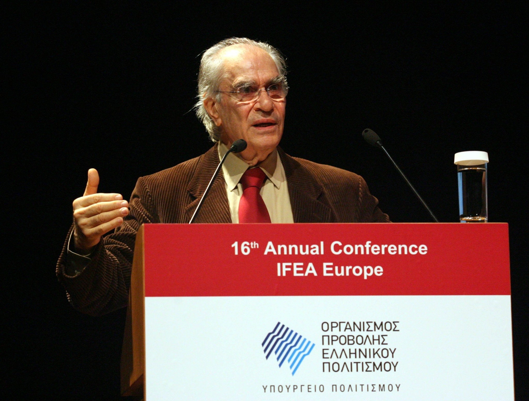 Χρήστος Γιανναράς: Την Πέμπτη η κηδεία του διακεκριμένου καθηγητή