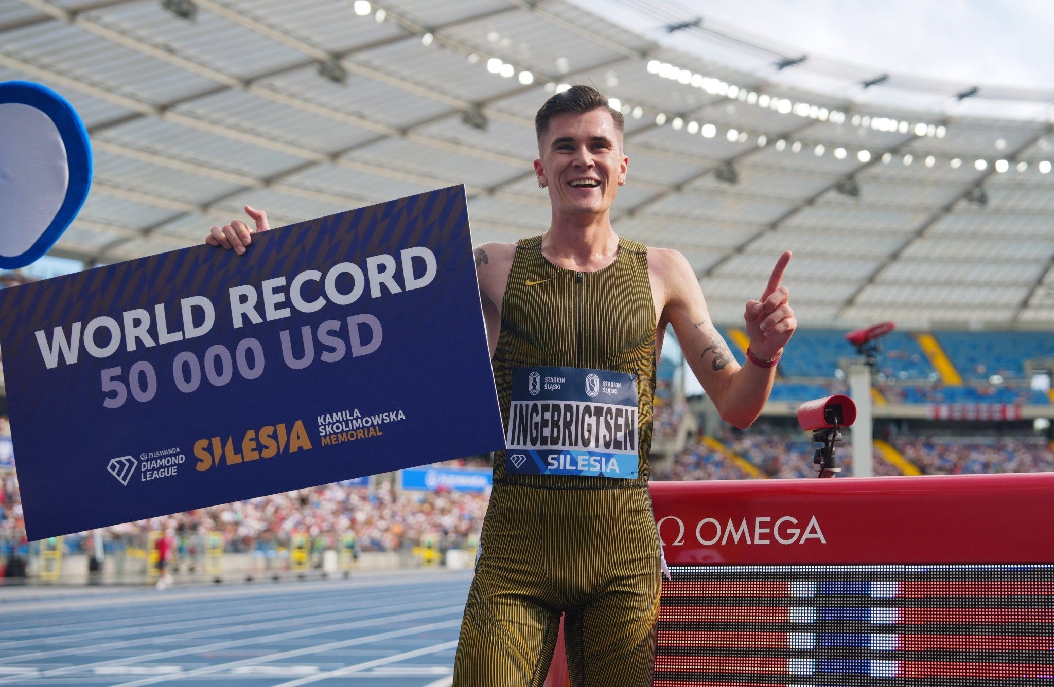 Ασταμάτητος και θρυλικός Ινγκέμπριτσεν, απίθανο παγκόσμιο ρεκόρ στα 3000μ.