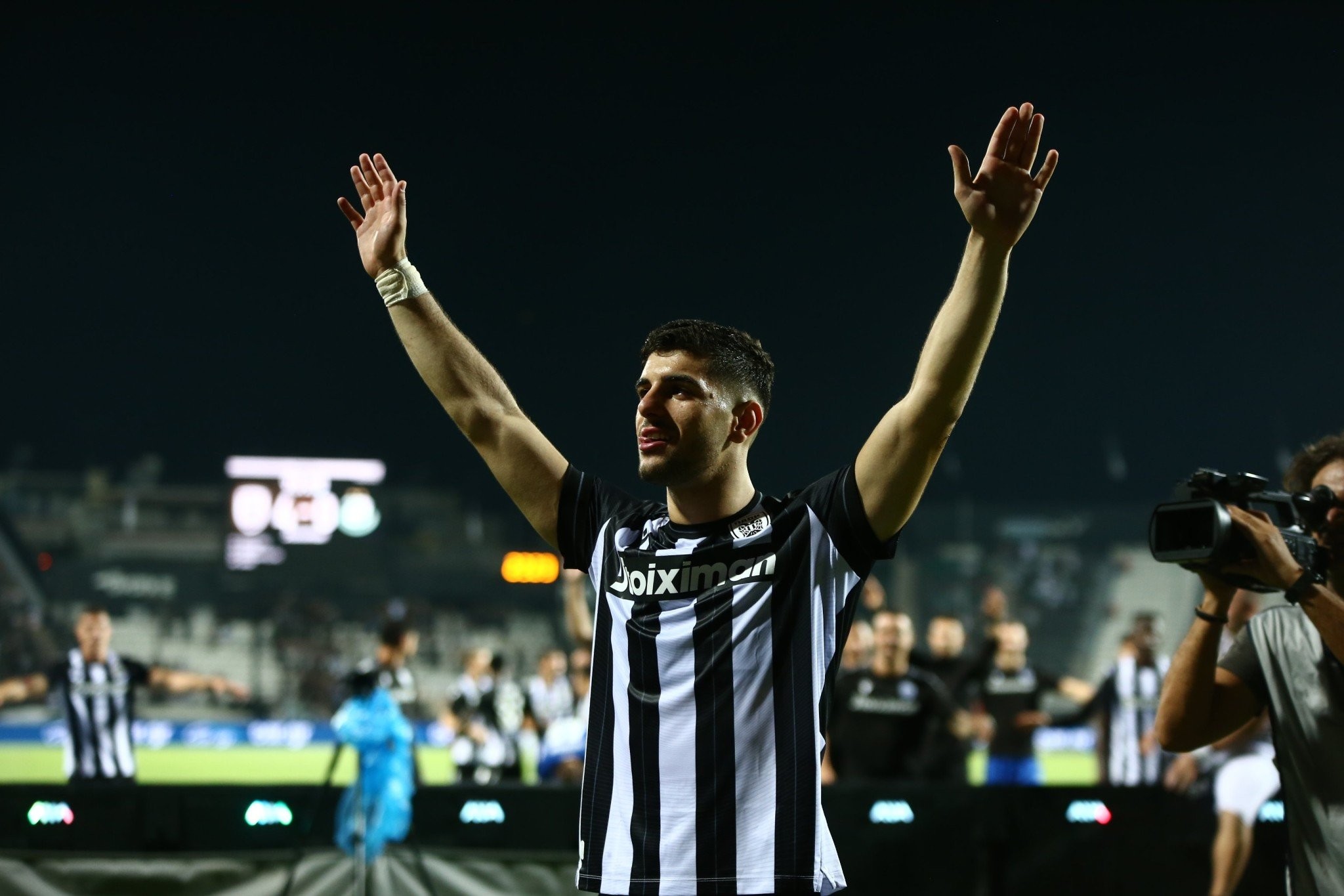 Τι συνέβη στο πέναλτι του ΠΑΟΚ; Η εντολή του Λουτσέσκου και το «όχι» του Κουλιεράκη [vid]