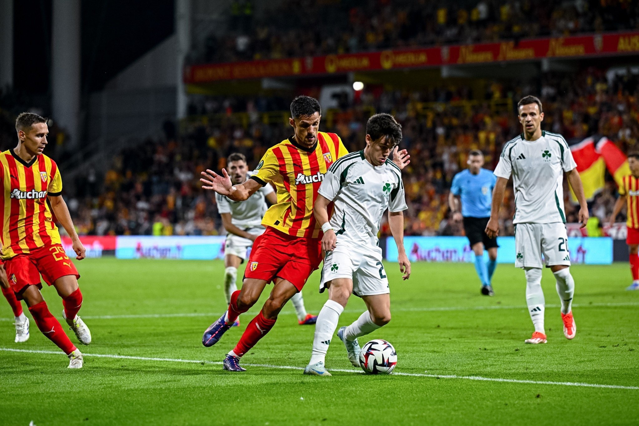 Πελίστρι: «Ο Αλόνσο μου τηλεφωνούσε καθημερινά όταν ήμουν στην Μάντσεστερ Γιουνάιτεντ» [vids]