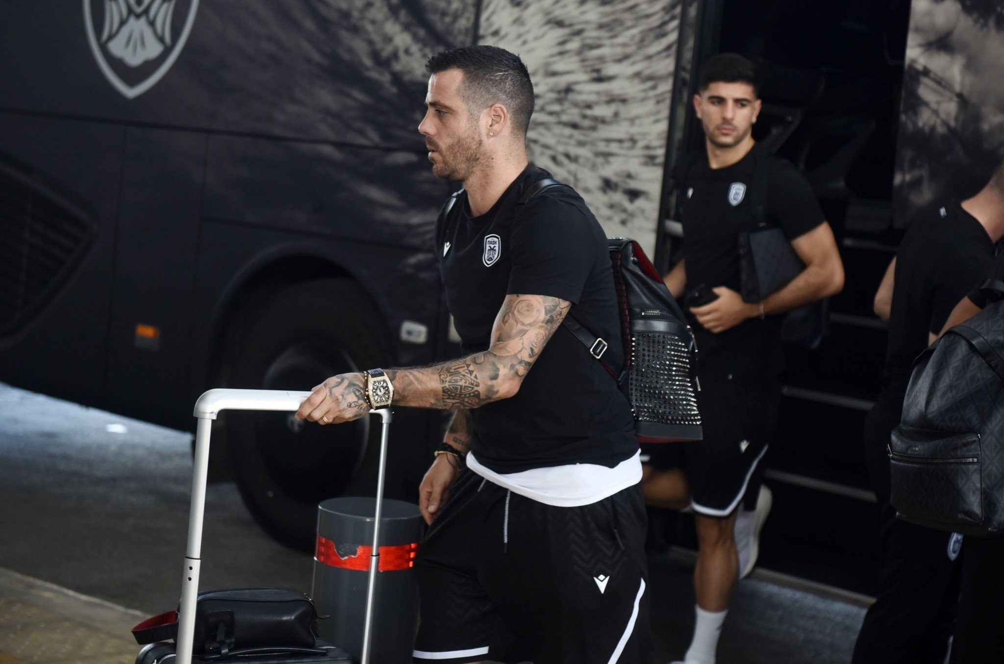 Αναχώρησε για Ιρλανδία ο ΠΑΟΚ - Αυτή είναι η αποστολή του Ραζβάν Λουτσέσκου