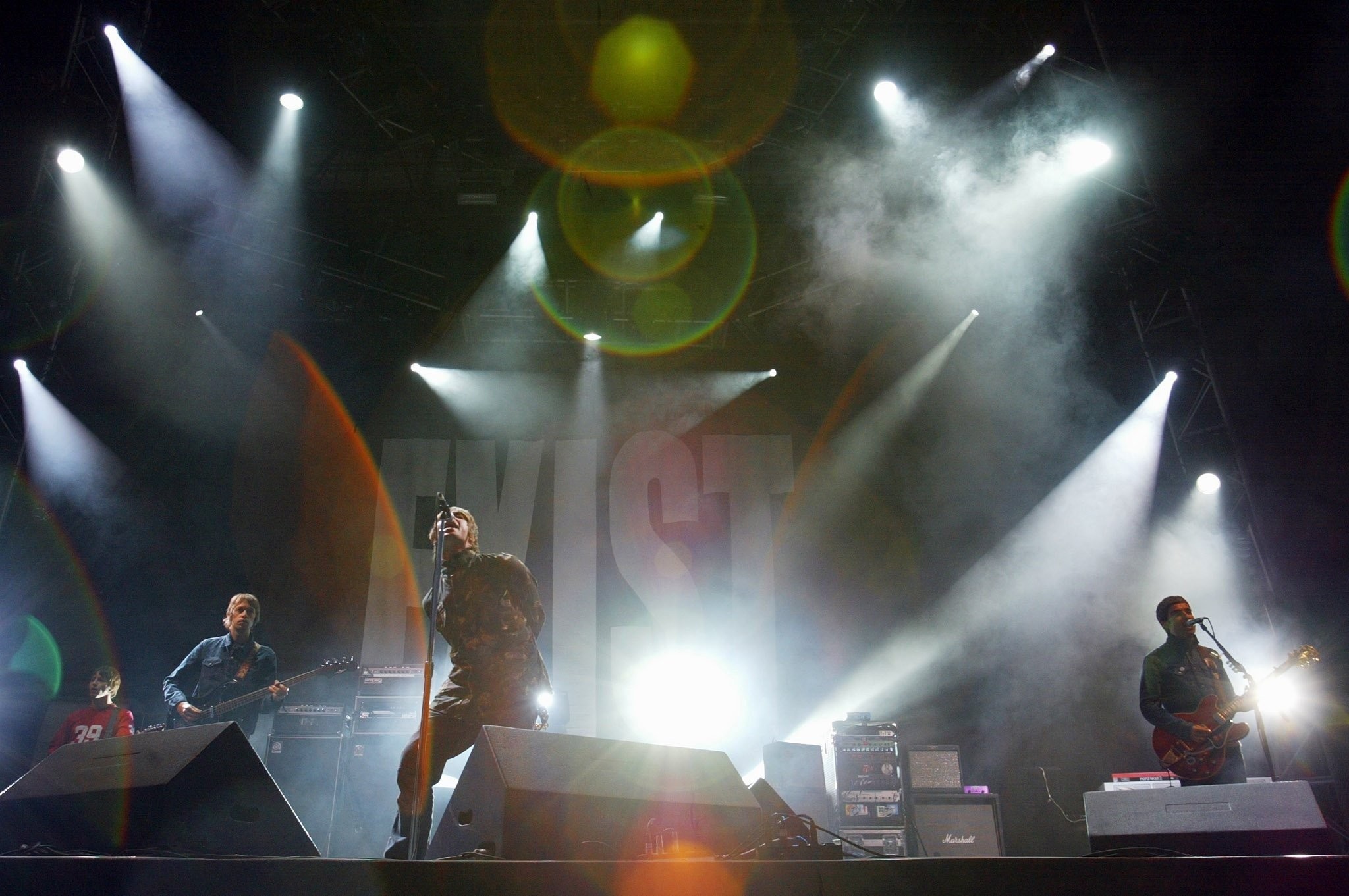 Τα μυστικά του εξωφύλλου του Be Here Now των Oasis