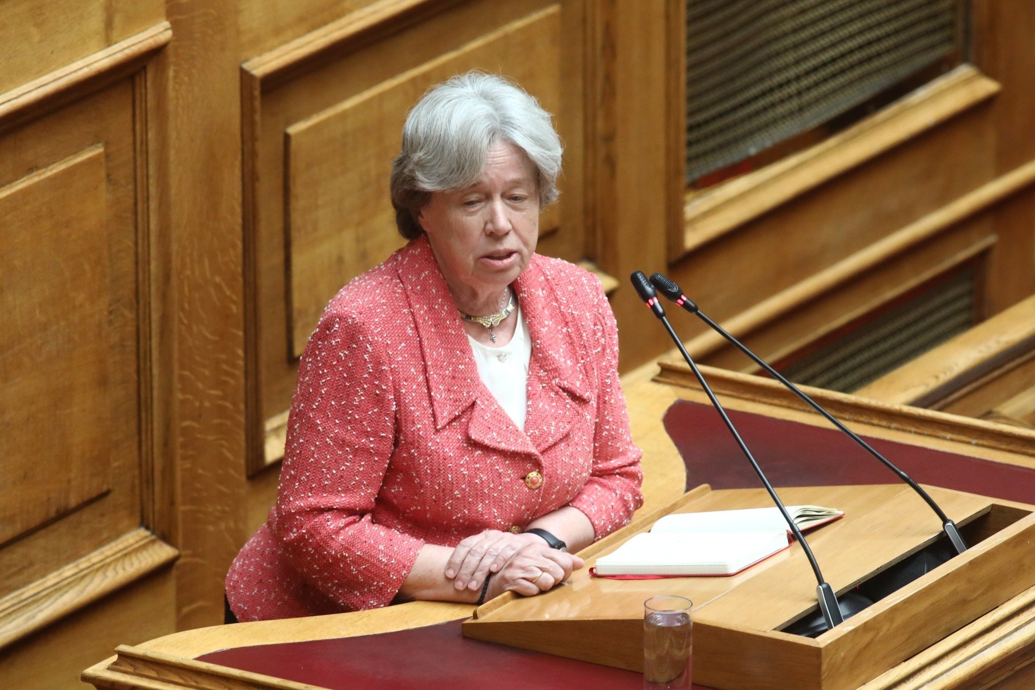 Δεύτερο εξώδικο στον Πολάκη στέλνει η Λινού - «Μέχρι τέλους ενάντια στις συκοφαντίες»