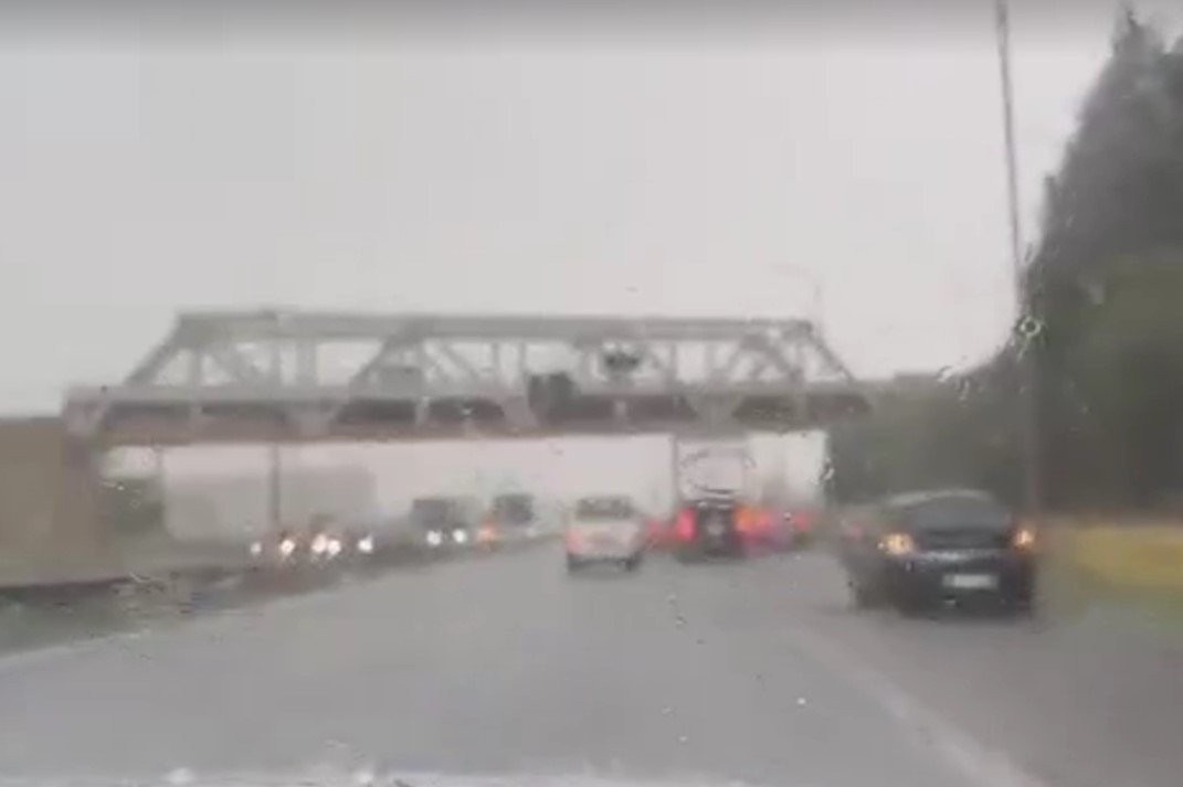 Χαλάζι, καταιγίδες και κεραυνοί σε πολλές περιοχές σήμερα - Η πρώτη «γεύση» της κακοκαιρίας