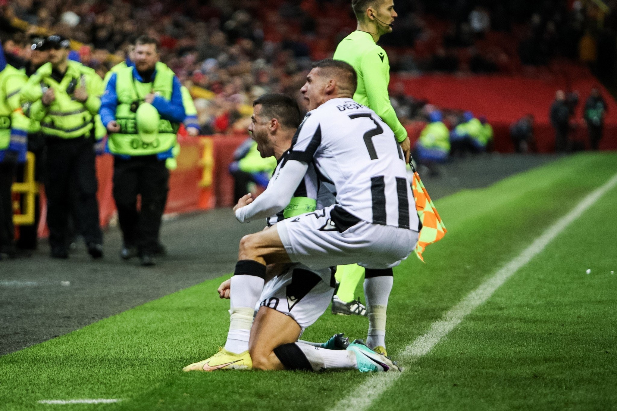 Βασιλάκος: «Θα άφηνα εκτός ευρωπαϊκής λίστας Ντεσπόντοφ και έναν εκ των Μουργκ ή Βιεϊρίνια»