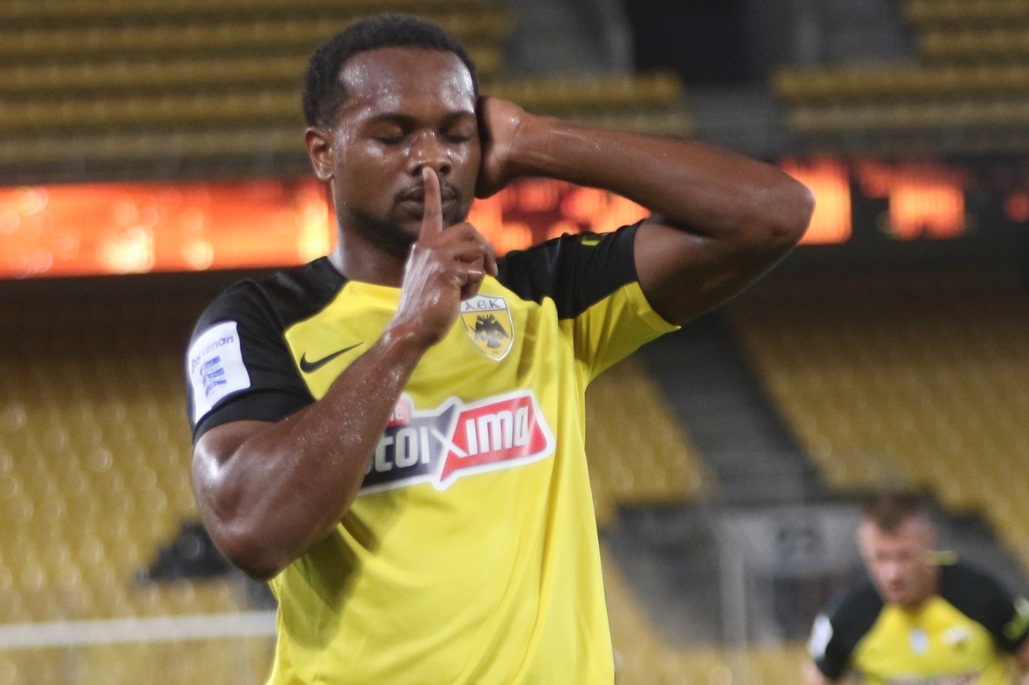 Η ΑΕΚ απέρριψε δύο προτάσεις των 25 εκ. ευρώ για τον Λιβάι Γκαρσία το καλοκαίρι