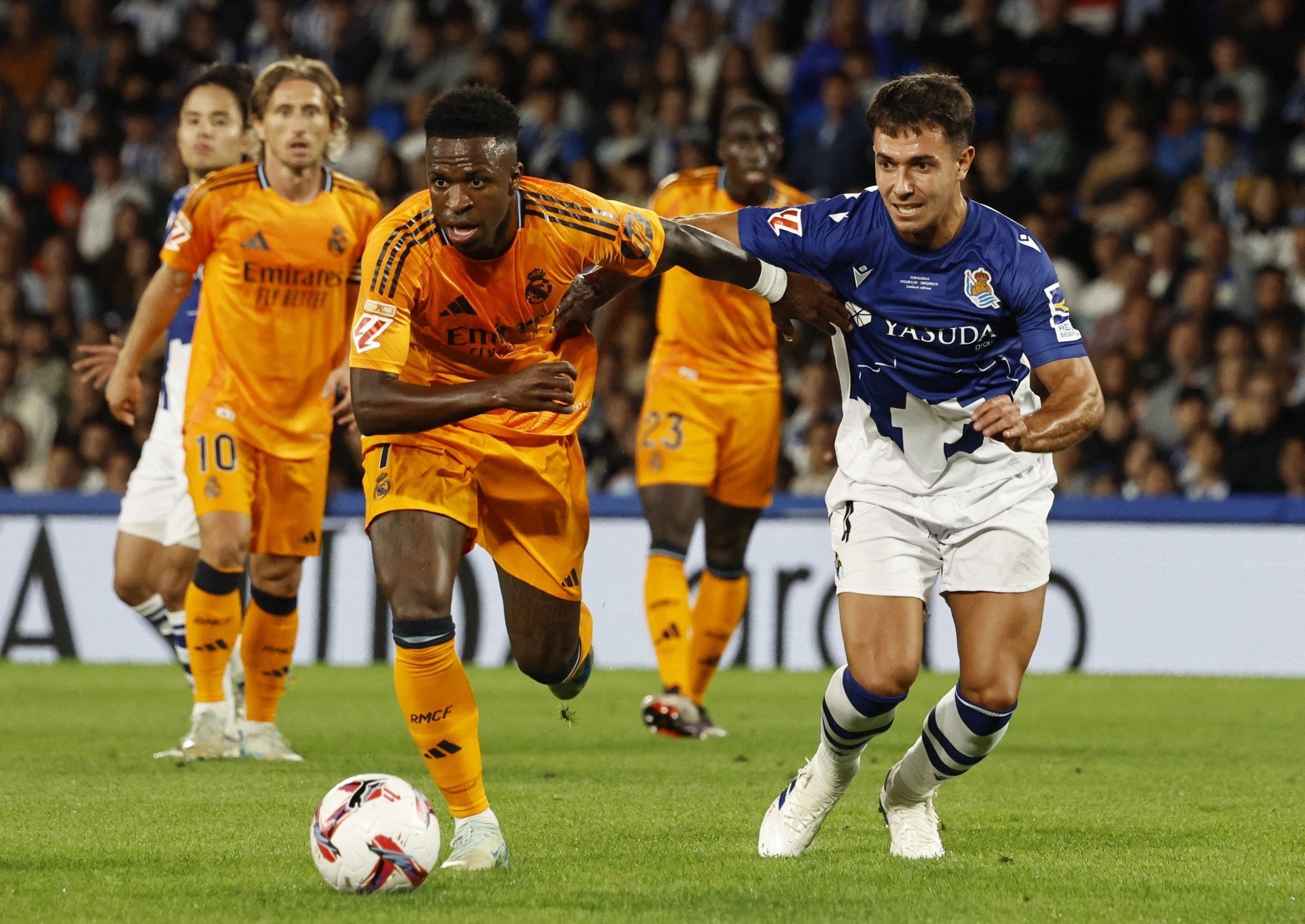 «Ο Θουμπιμέντι το... μετάνιωσε που παρέμεινε στη Σοσιεδάδ και ονειρεύεται μεταγραφή στη Λίβερπουλ»