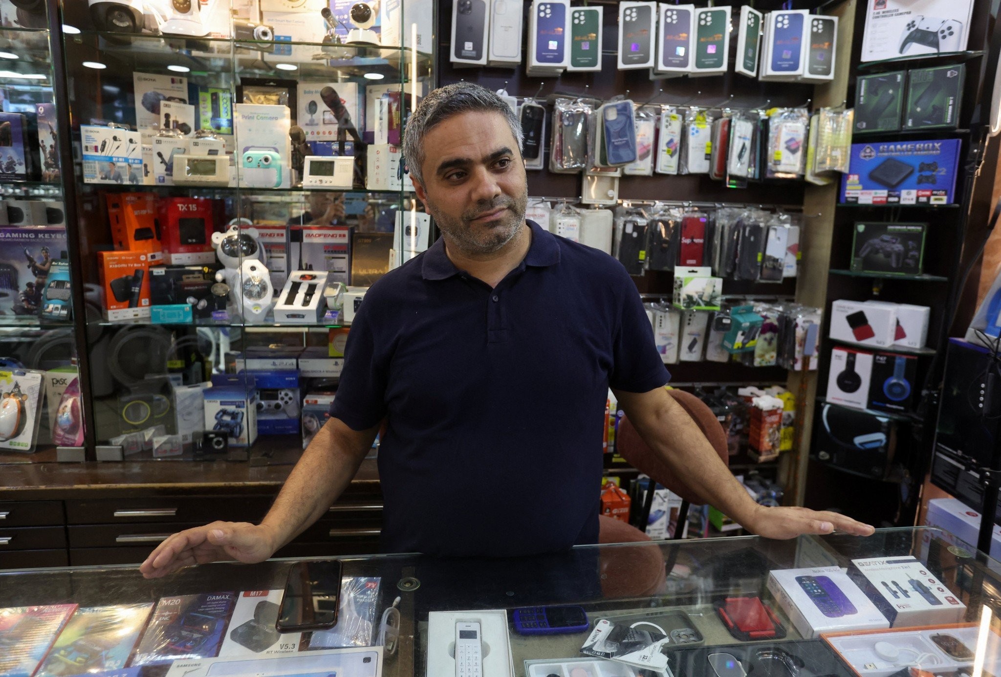 Έκρηξη στον Λίβανο: Εισαγγελική έρευνα για τις διασυνδέσεις της Gold Apollo με τη Χεζμπολάχ