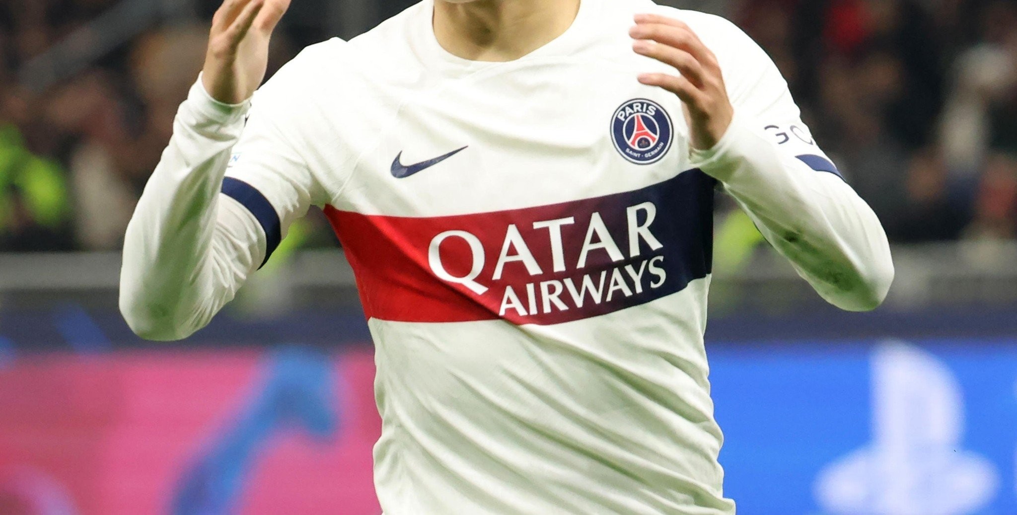 Δάσκαλος των ακαδημιών της Παρί Σεν Ζερμέν συνελήφθη κατηγορούμενος για σεξουαλική παρενόχληση