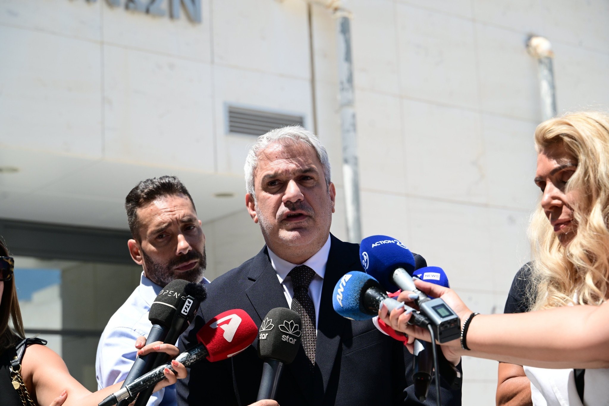 Στον Άρειο Πάγο οι δικηγόροι της οικογένειας Καραϊβάζ - Κατέθεσαν αίτηση αναίρεσης στην αθωωτική απόφαση